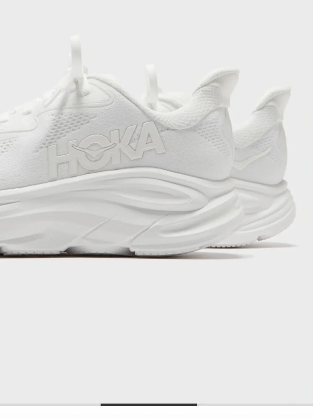 HOKA Clifton 10 EVERYDAY RUNNING Shoes size women 7.5 White / White  gently used